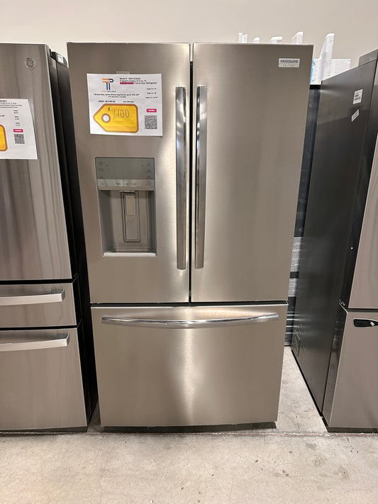 NEW! Frigidaire Gallery Counter-Depth French Door Refrigerator  MODEL: GRFC2353AF  REF13828