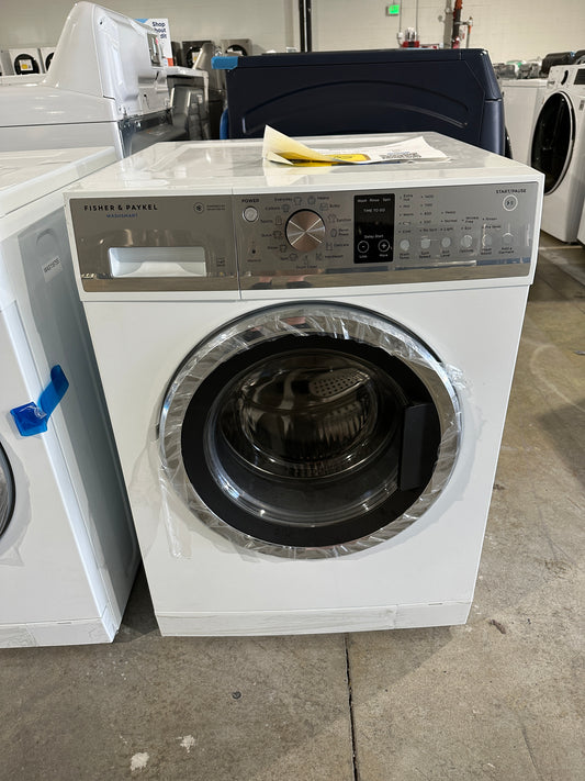 Fisher and Paykel - 2.4 cu. ft. High Efficiency Front Load Washer - White  MODEL: WH2424P1  WAS11876S