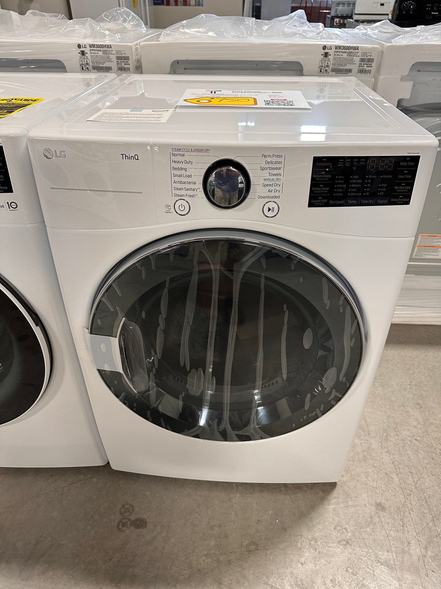 GORGEOUS NEW STACKABLE ELECTRIC DRYER - DRY11663S DLEX3900W