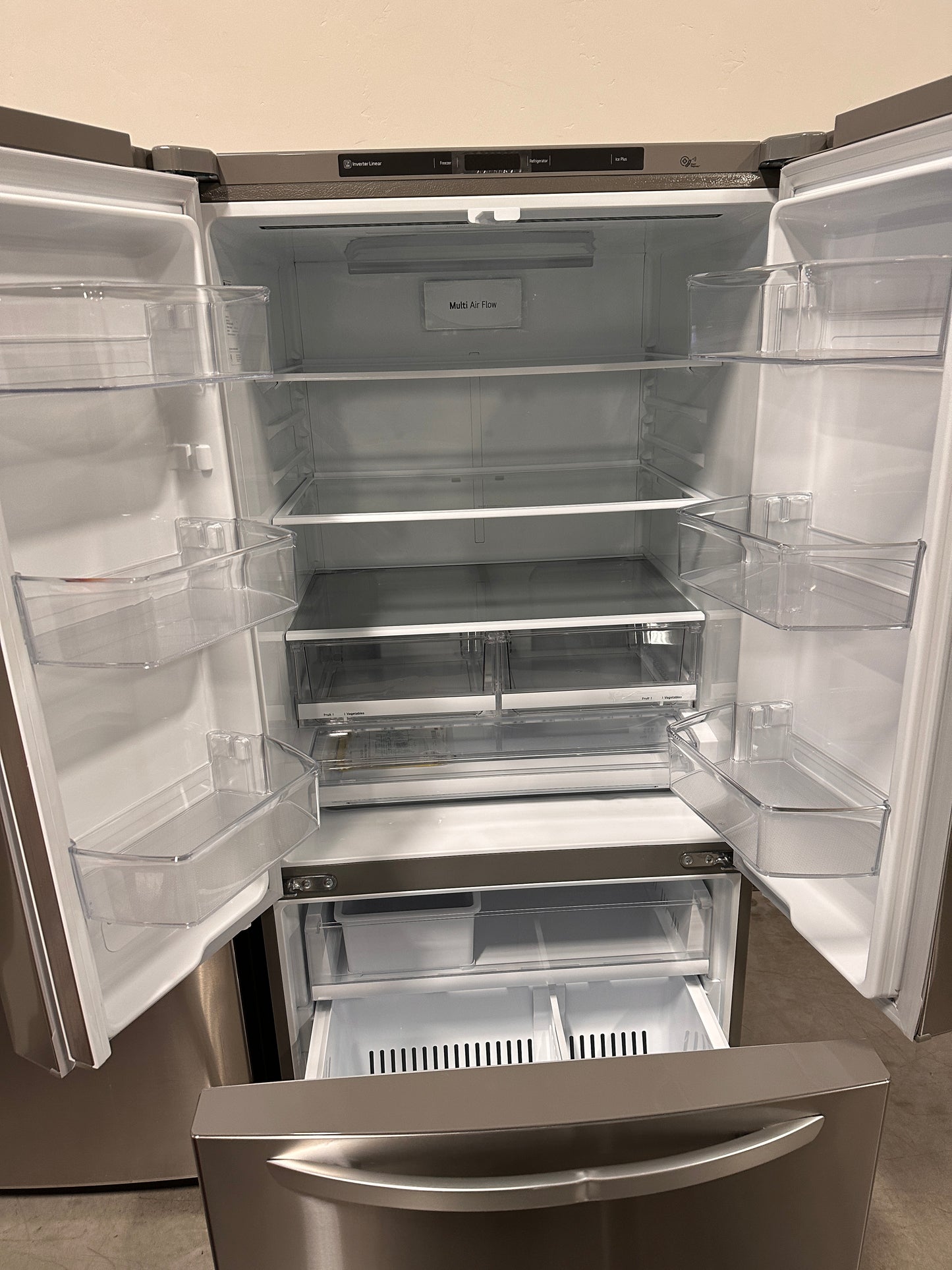FRENCH DOOR REFRIGERATOR with ICE MAKER - REF12721 LRFCS25D3S