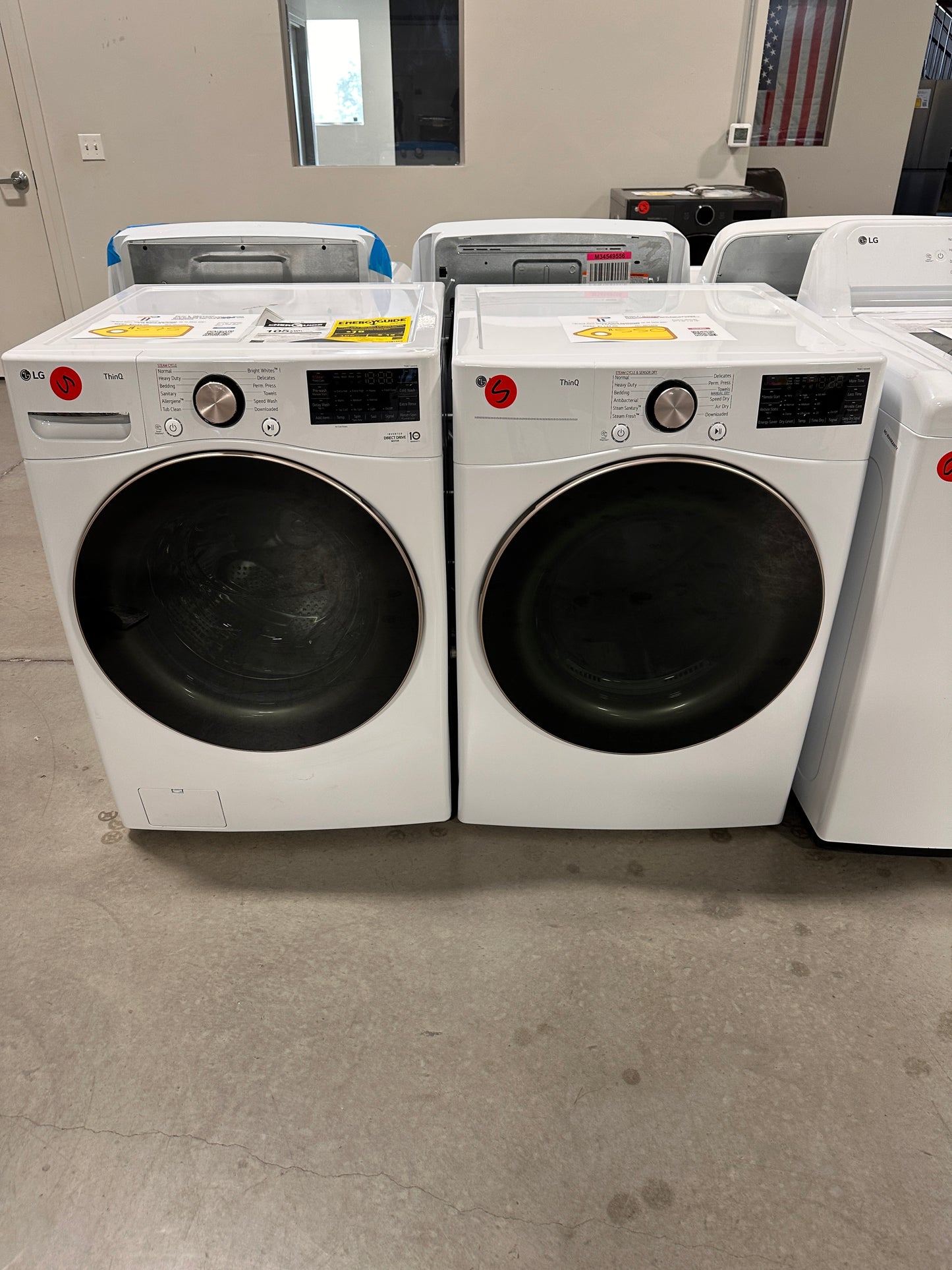 GORGEOUS NEW LG STACKABLE LAUNDRY SET WAS13902 DRY13028