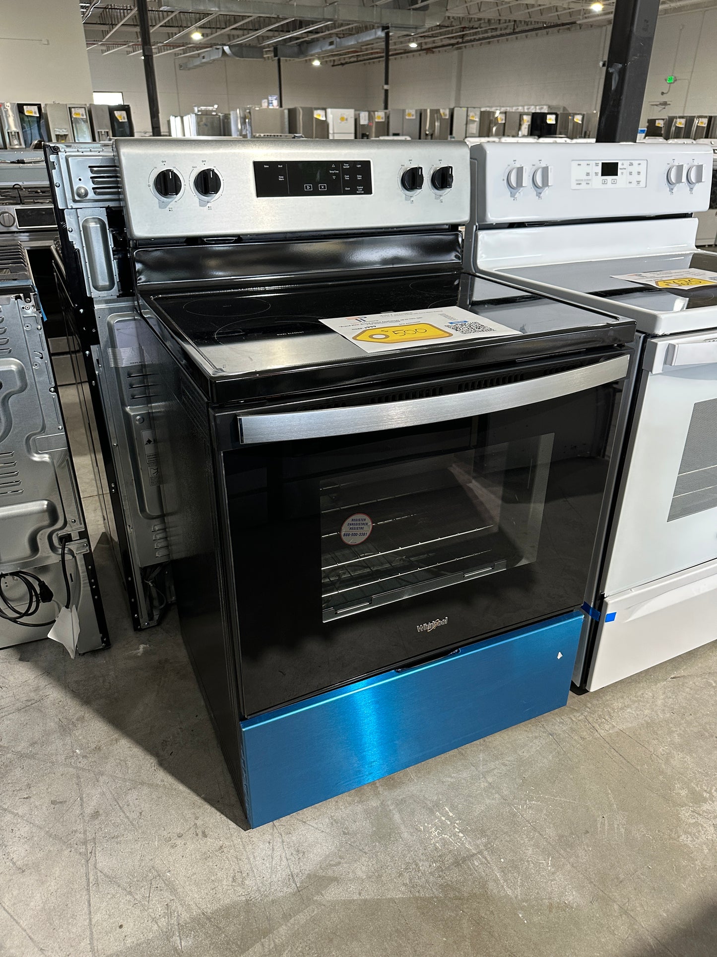 GREAT NEW WHIRLPOOL ELECTRIC RANGE WITH KEEP WARM SETTING MODEL: WFE320M0JS  RAG11532S