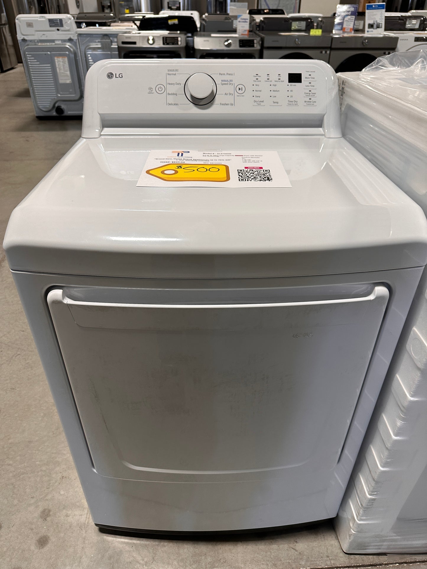 NEW LG - 7.3 cu ft Electric Dryer with Sensor Dry - White  Model:DLE7000W  DRY12331