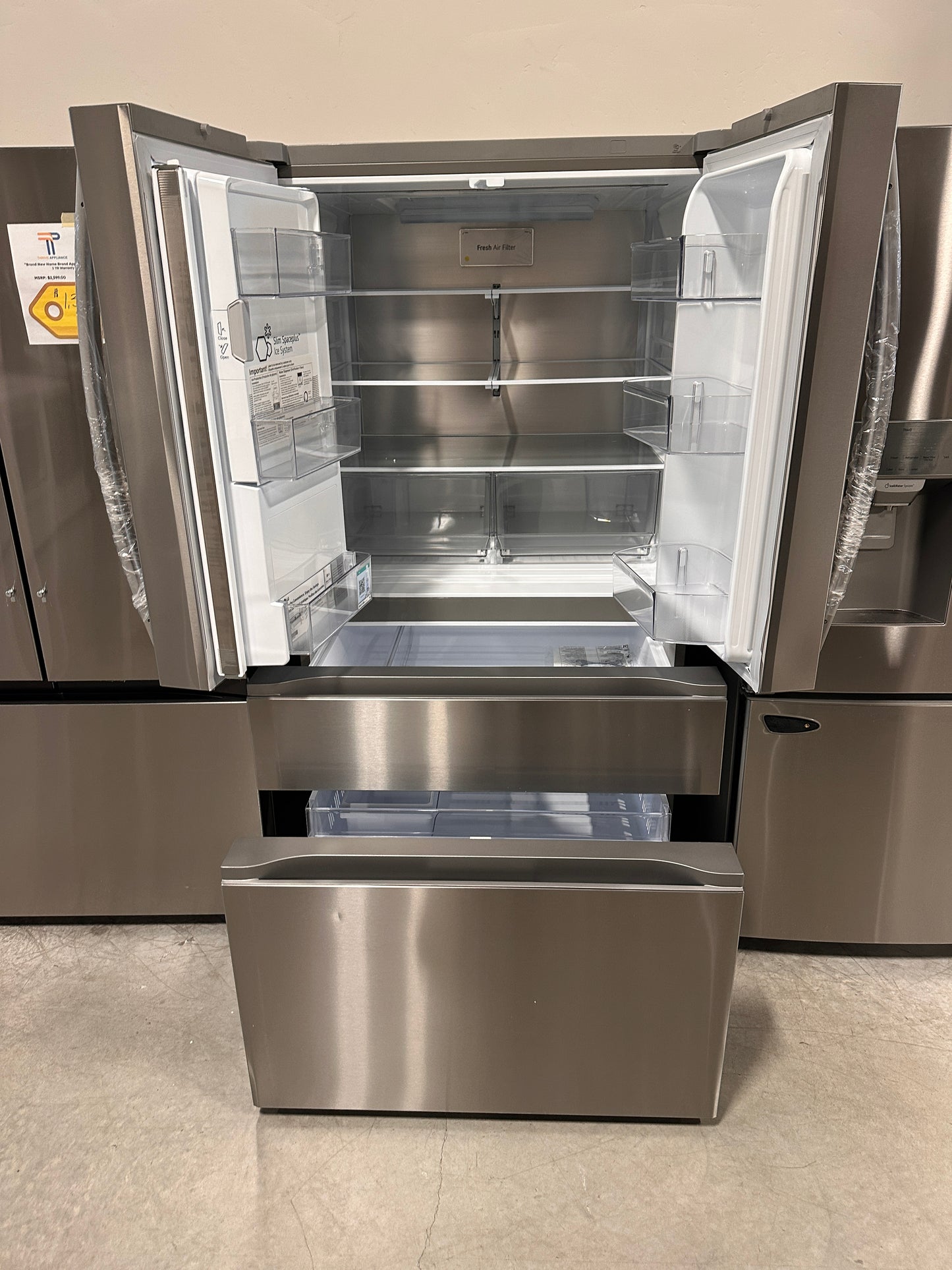 NEW! LG 28.6 Cu Ft French Door Refrigerator  MODEL: LF29H8330S  REF13866