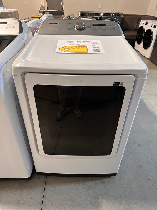 Samsung 7.4 cu. ft. Smart Electric Dryer with Steam Sanitize+  MODEL: DVE52A5500W  DRY13060