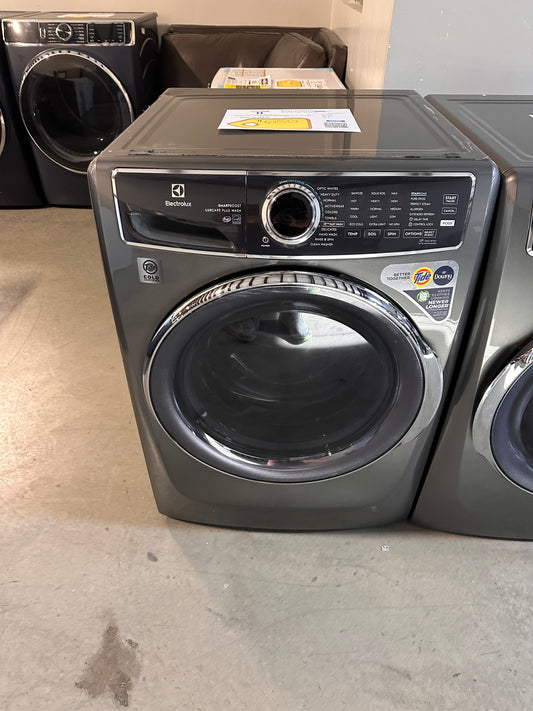 BRAND NEW! Electrolux 4.5 Cu. Ft. Front Load Washer  MODEL: ELFW7637AT  WAS13917