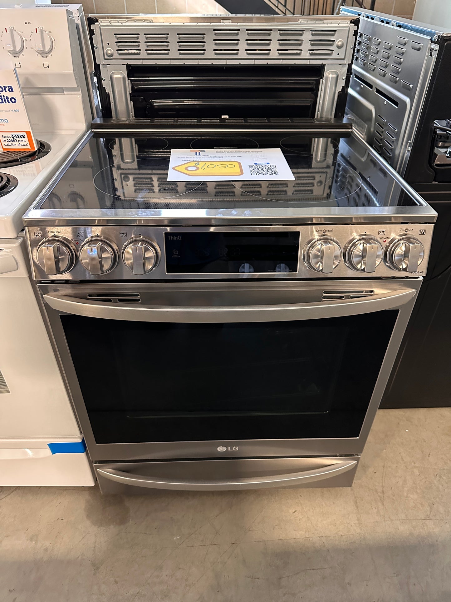NEW LG TRUE CONVECTION RANGE WITH EASY CLEAN - RAG11740 LSEL6337F