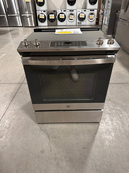 GE - 5.3 Cu. Ft. Slide-In Electric Range - Stainless steel  Model:JS645SLSS  RAG11776