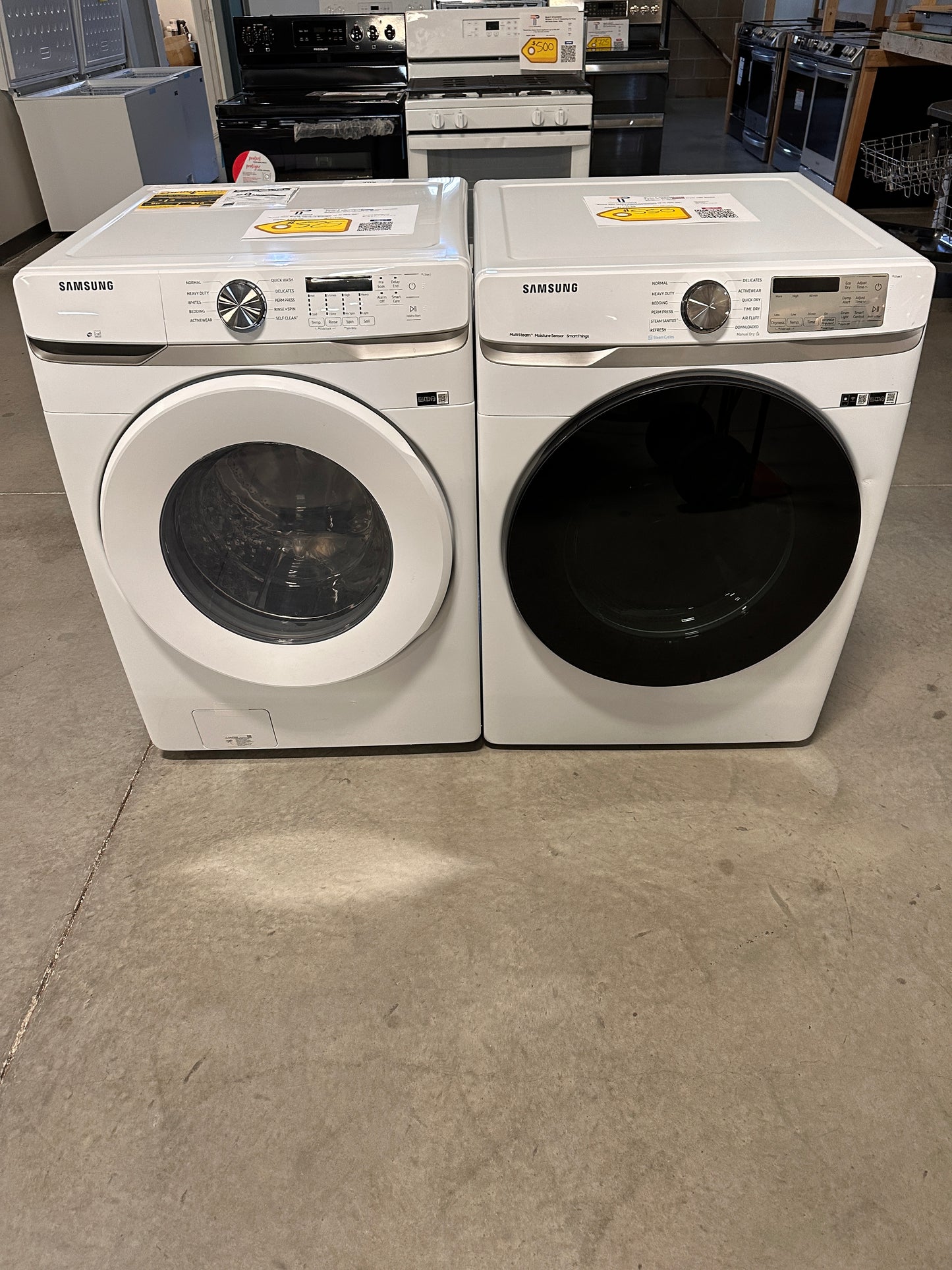 GREAT NEW SAMSUNG STACKABLE LAUNDRY SET - ELECTRIC DRYER - DRY12347 WAS13047
