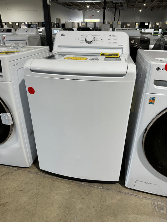 GREAT NEW LG 4.1 CU FT TOP LOAD WASHER MODEL: WT6105CW  WAS12022S