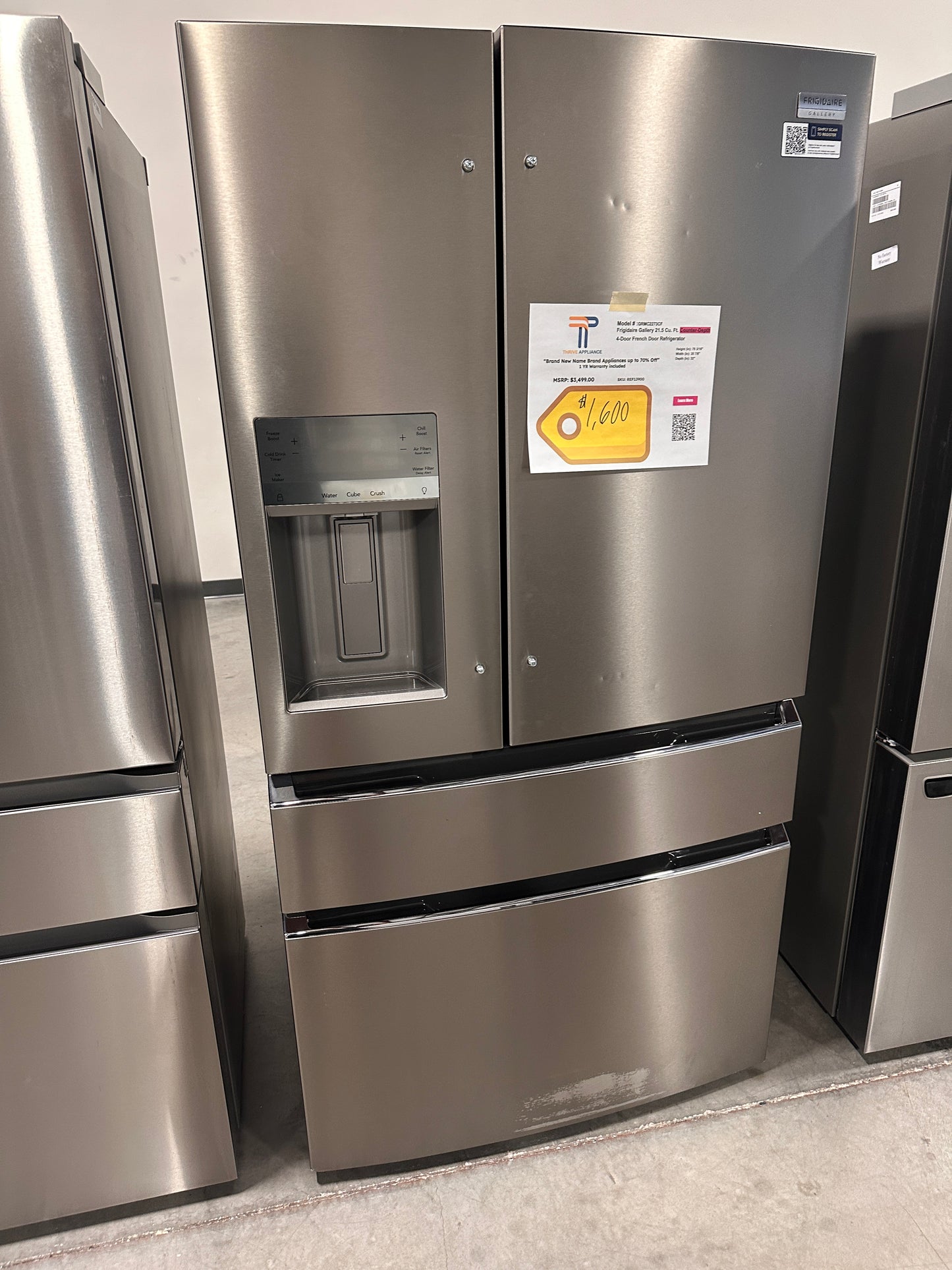 NEW FRENCH DOOR COUNTER DEPTH REFRIGERATOR MODEL: GRMC2273CF  REF13900