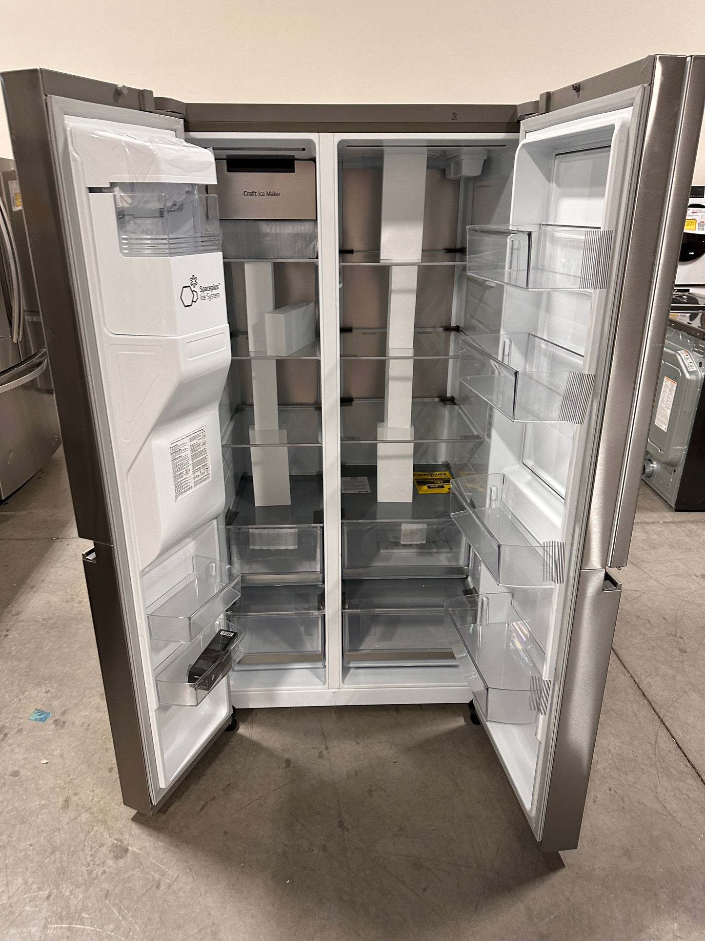 GREAT NEW LG SIDE BY SIDE REFRIGERATOR Model:LRSDS2706S  REF12905
