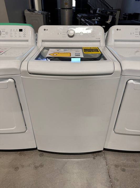 GREAT NEW LG TOP LOAD WASHER MODEL: WT6105CW  WAS13979