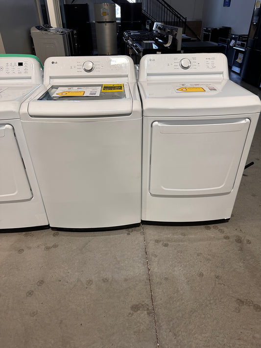 GREAT NEW LG LAUNDRY SET with TOP LOAD WASHER and ELECTRIC DRYER WAS13979 DRY13111