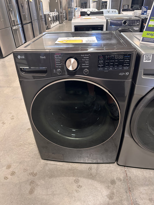 GORGEOUS NEW LG 4.5 Cu. Ft Front Load Washer  MODEL: WM4000HBA  WAS13973