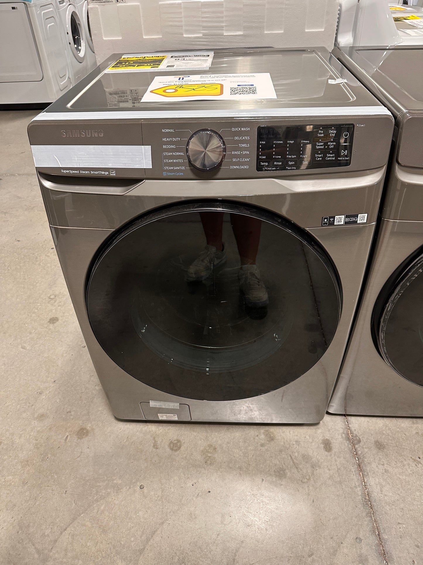 LARGE CAPACITY FRONT LOAD WASHER Model:WF45B6300AP  WAS13066
