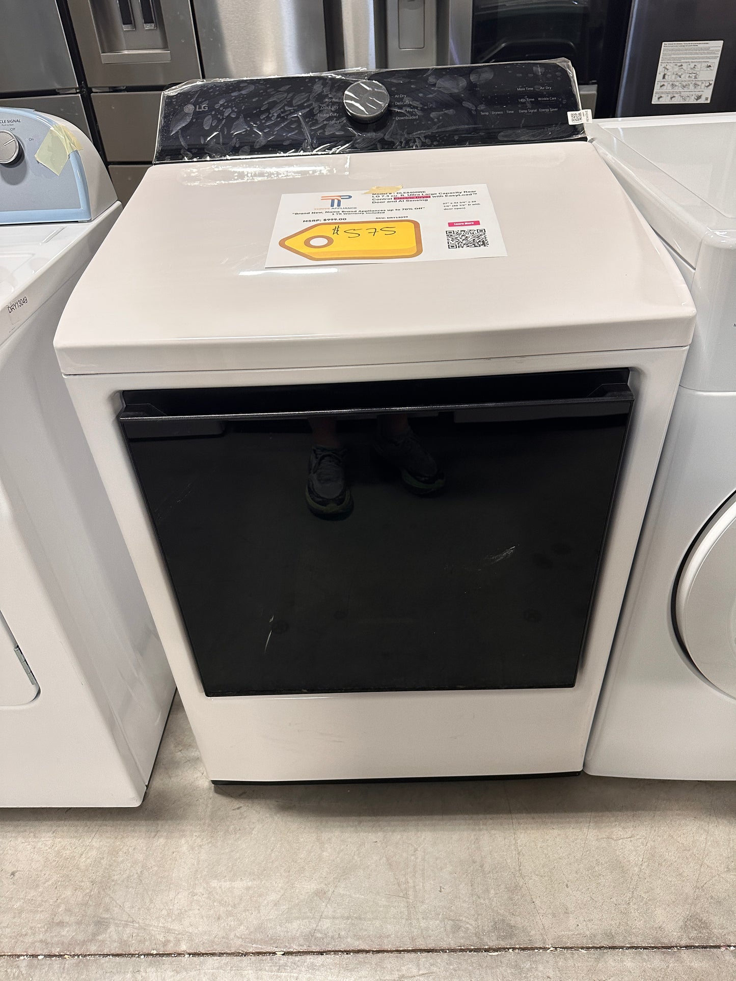 BEAUTIFUL NEW LG 7.3 Cu. Ft. Electric Dryer with AI Sensing  MODEL: DLE8400WE  DRY13099