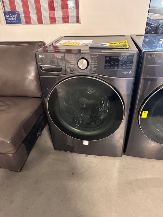 BEAUTIFUL BRAND NEW LG FRONT LOAD WASHER MODEL: WM4000HBA  WAS13982