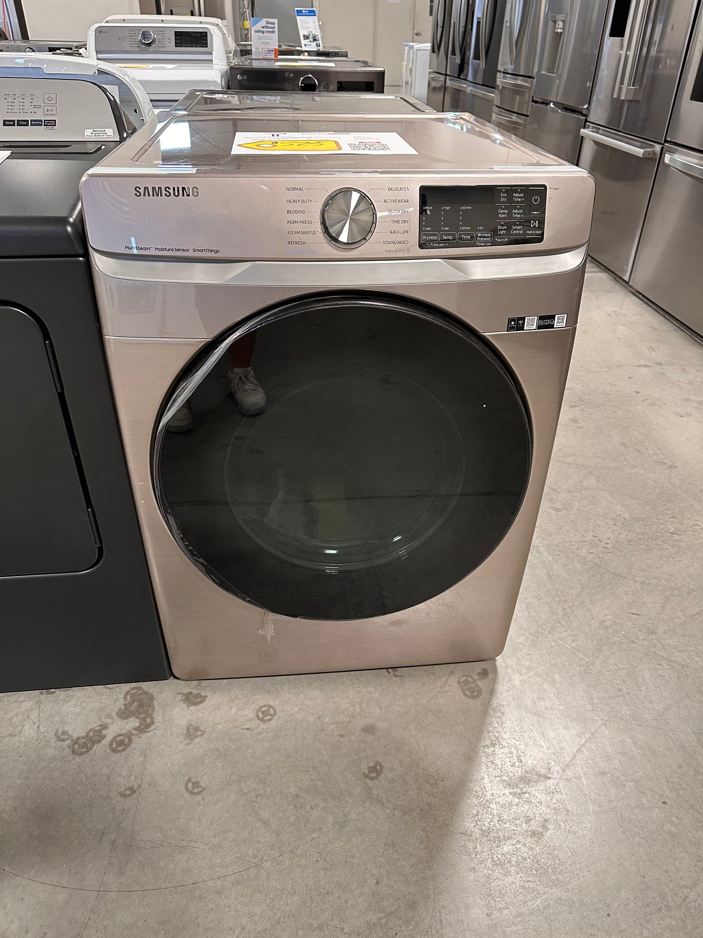Smart Electric Dryer with Steam Sanitize+ - Model:DVE45B6300C  DRY12361