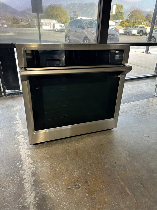 Samsung - 30" Single Wall Oven with Steam Cook and WiFi Model:NV51K6650SS  WOV11162S