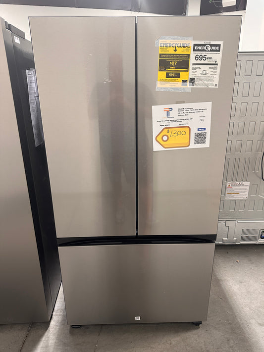 BEAUTIFUL BRAND NEW SAMSUNG FRENCH DOOR REFRIGERATOR WITH BEVERAGE CENTER MODEL: RF30BB6600QL  REF13962