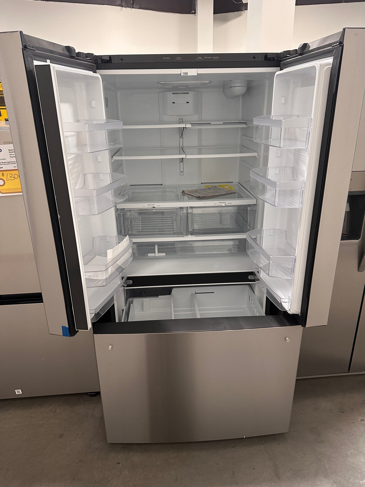 GORGEOUS GE 27.0 Cu. Ft French Door Refrigerator  MODEL: GNE27JYMFS  REF13953