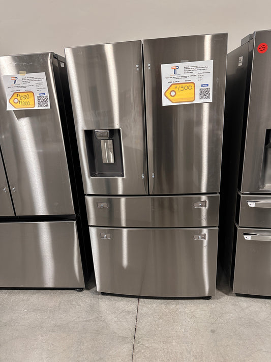 BRAND NEW! Samsung 28 cu. ft. 4-Door French Door Refrigerator  MODEL: RF28R7201SR  REF13949