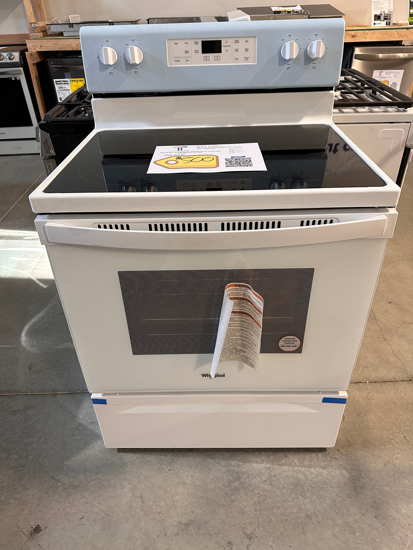 NEW WHITE WHIRLPOOL ELECTRIC RANGE Model:WFE505W0HW  RAG11814