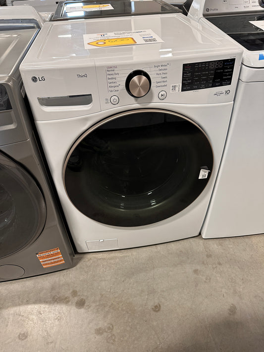 NEW! LG 4.5 Cu. Ft Front Load Washer  MODEL: WM4000HWA  WAS14014