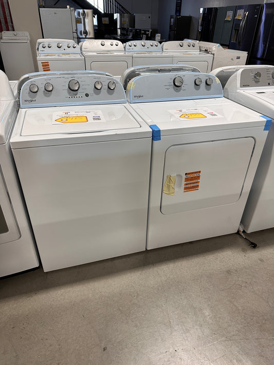 BEAUTIFUL BRAND NEW WHIRLPOOL LAUNDRY SET WAS13937 DRY13139