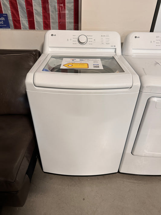 NEW! LG 4.1 Cu Ft Top Load Washer with Agitator  MODEL: WT6105CW  WAS14009