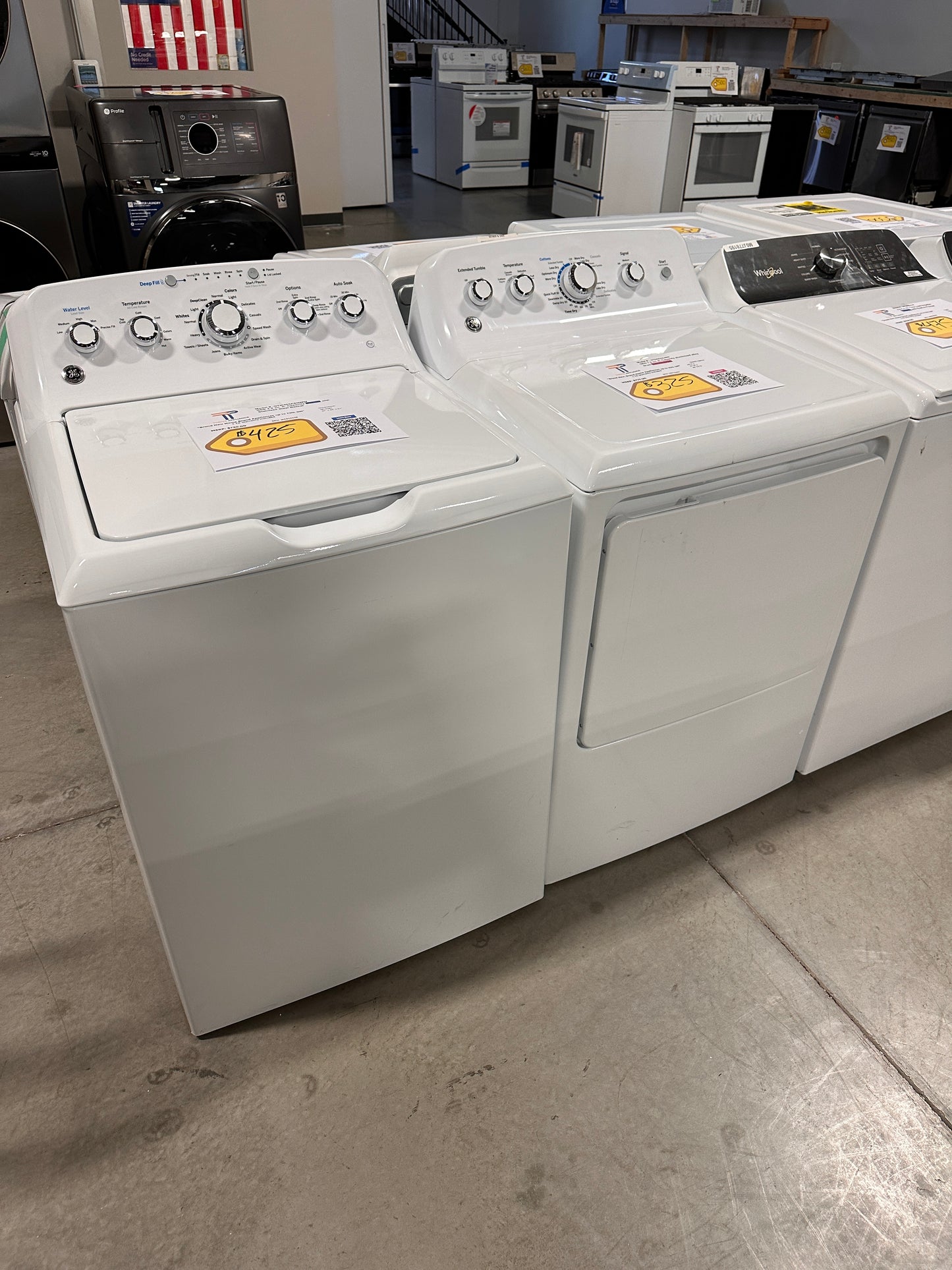 GREAT NEW GE TOP LOAD WASHER ELECTRIC DRYER LAUNDRY SET - WAS13108 DRY12407
