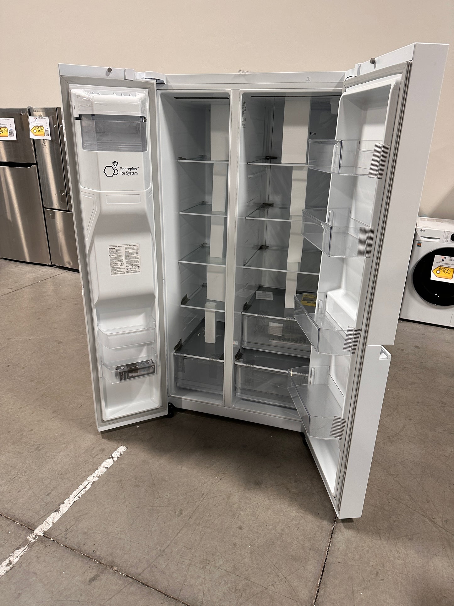 NEW SMOOTH WHITE LG SIDE-BY-SIDE REFRIGERATOR MODEL: LRSXS2706W  REF13001