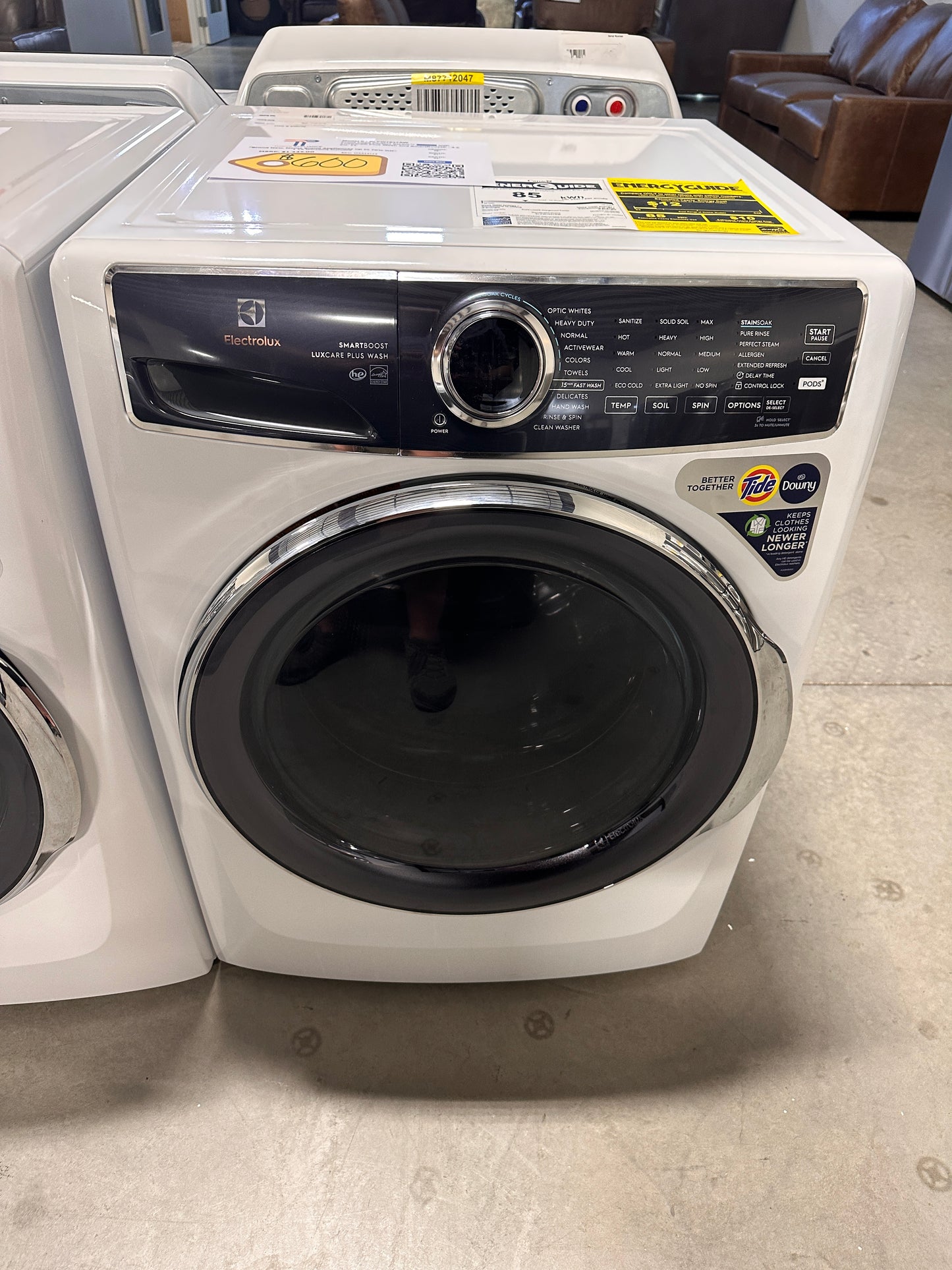 FRONT LOAD ELECTROLUX STACKABLE WASHING MACHINE MODEL: ELFW7637AW  WAS13114