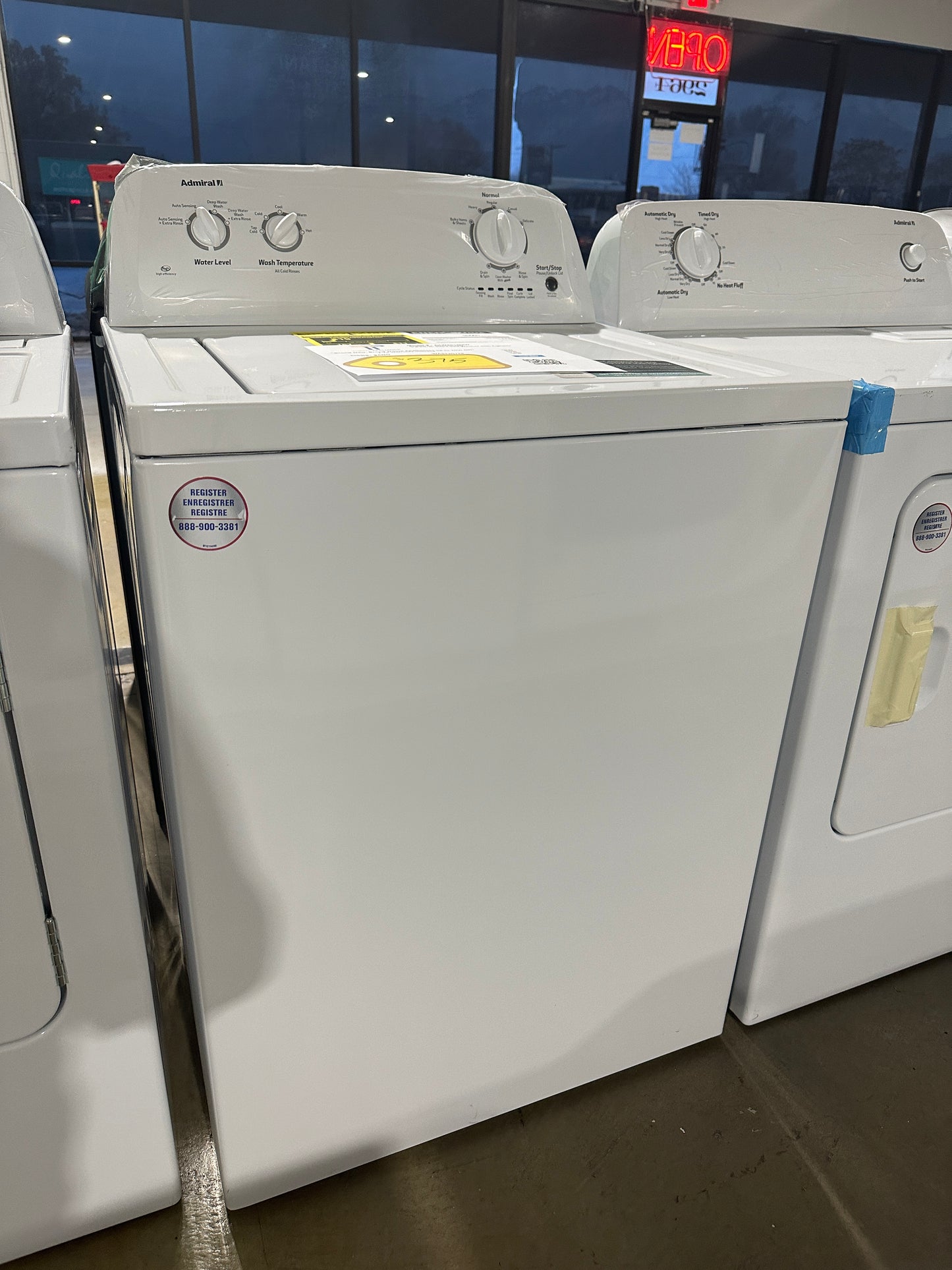 GORGEOUS BRAND NEW TOP LOAD WASHER WITH AGITATOR MODEL: ATW4516MW  WAS12072S