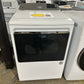 GREAT NEW MAYTAG SMART ELECTRIC DRYER MODEL: MED7230HW  DRY11997S
