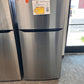 BEAUTIFUL BRAND NEW LG TOP FREEZER REFRIGERATOR MODEL: LHTNS2403S  REF14018