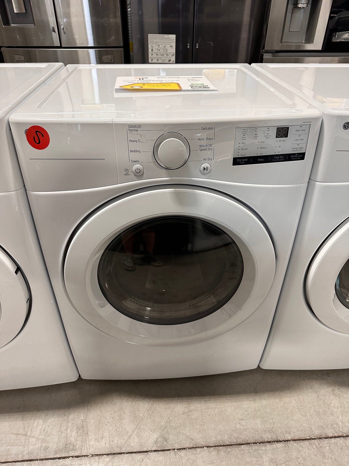 GREAT NEW FRONT LOAD GAS DRYER MODEL: DLG3401W  DRY13160