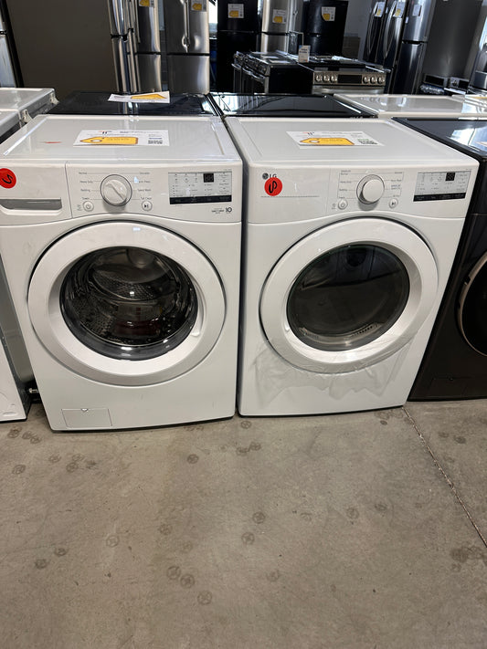 GREAT NEW LG LAUNDRY SET FRONT LOAD WASHER GAS DRYER WAS14041 DRY13159