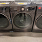 BEAUTIFUL AND BRAND NEW! LG 4.5 Cu. Ft. Front Load Washer  MODEL: WM4000HBA  WAS13928