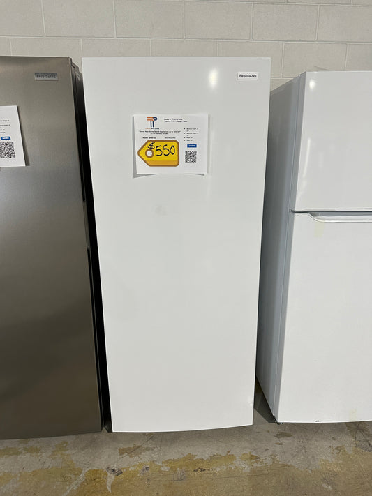 BRAND NEW FRIGIDAIRE UPRIGHT FREEZER MODEL: FFU16F2VW FRZ11194S