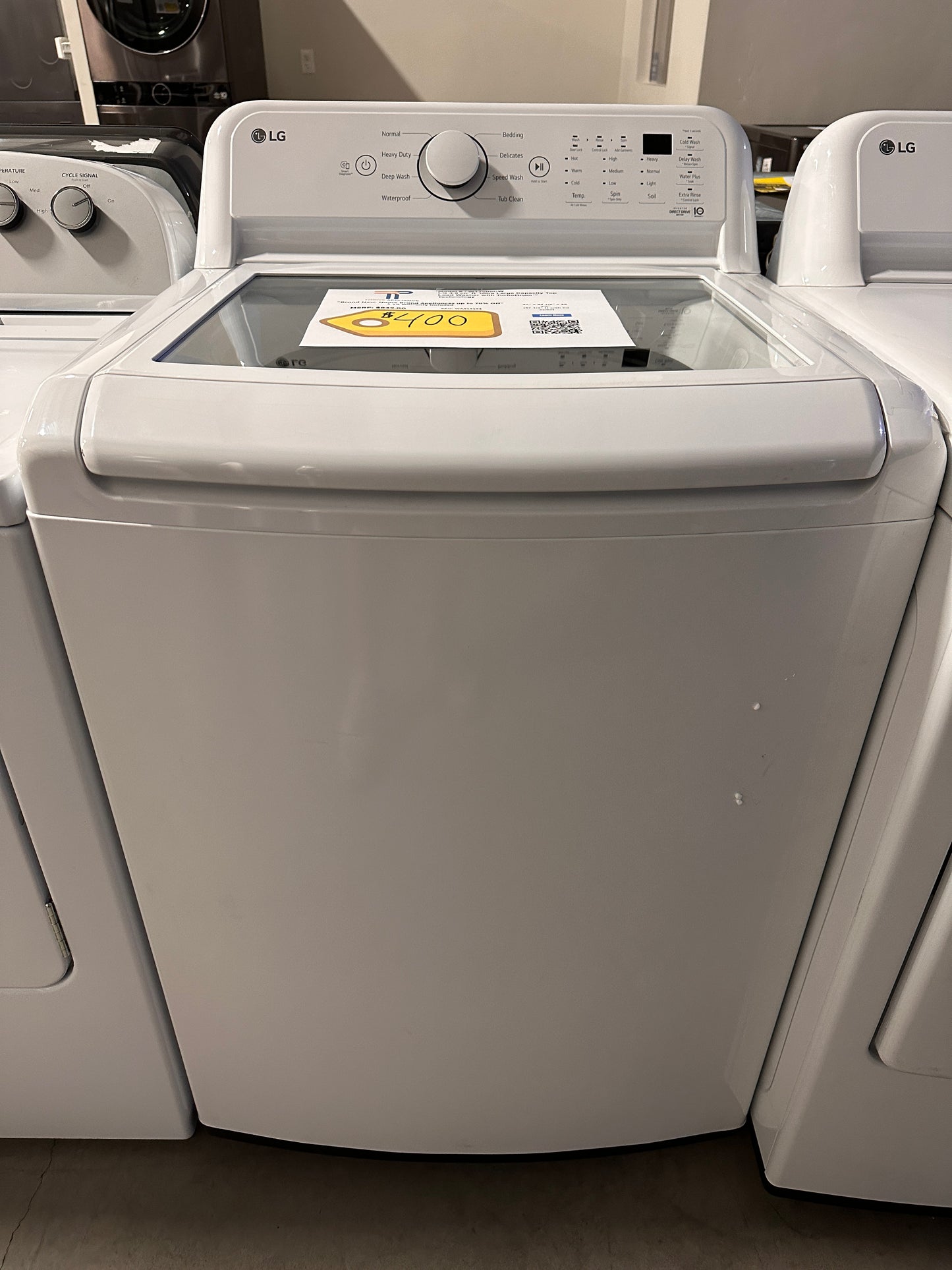 4.5 CU FT TOP LOAD LG WASHER MODEL: WT7000CW  WAS13194