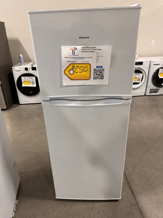 GREAT NEW TOP FREEZER REFRIGERATOR 9.7 CU FT MODEL: HPS10LGVRWW  REF13134