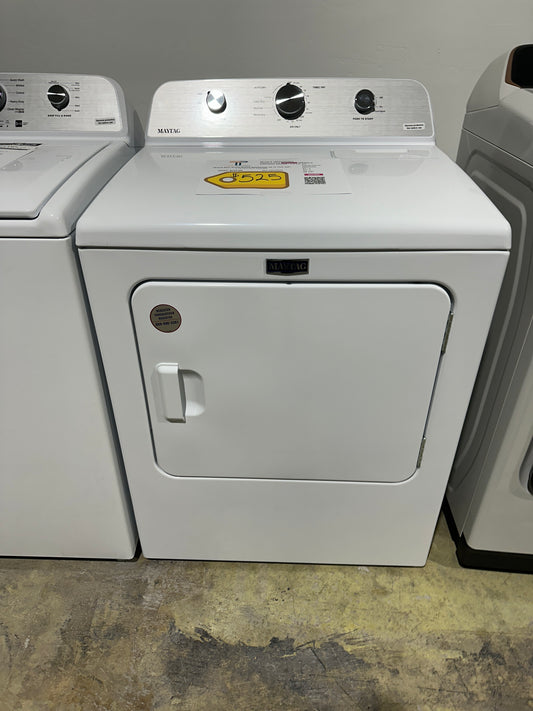 GREAT NEW MAYTAG ELECTRIC DRYER with WRINKLE PREVENT MODEL: MED4500MW DRY12161S