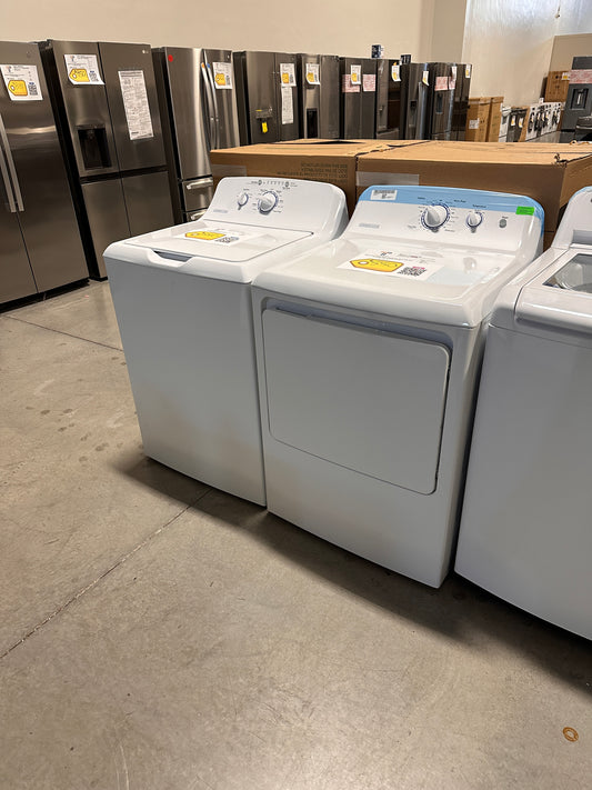 BRAND NEW LAUNDRY SET - TOP LOAD WASHER ELECTRIC DRYER - WAS13252 DRY12545