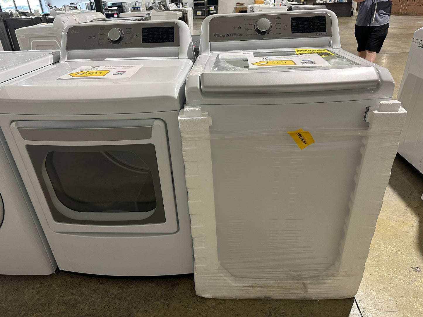 GREAT LG TOP LOAD WASHER ELECTRIC DRYER LAUNDRY SET WAS12184S DRY12141S