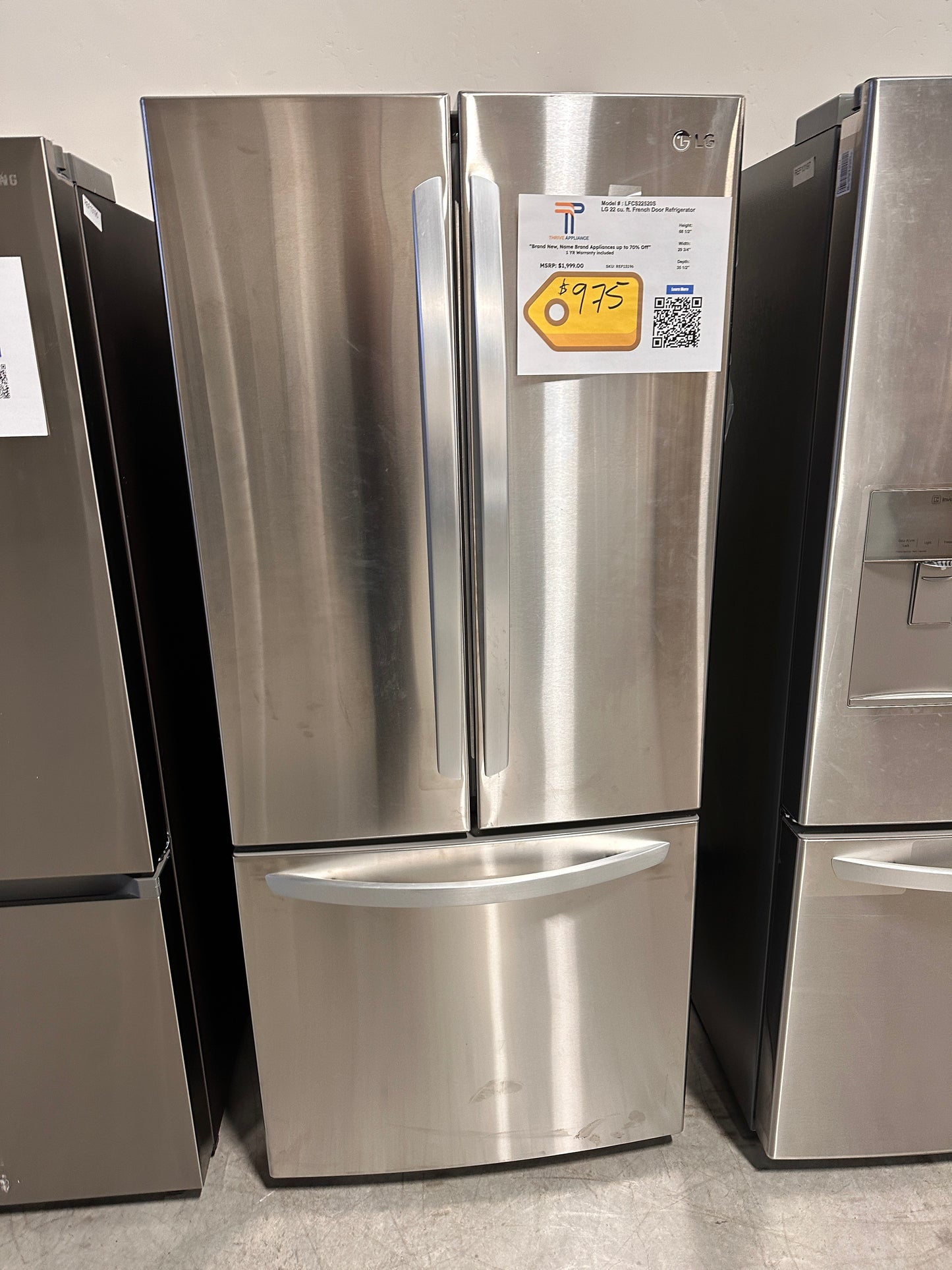 NEW LG 21.8 CU FT REFRIGERATOR with SMART COOLING SYSTEM MODEL: LFCS22520S  REF13196