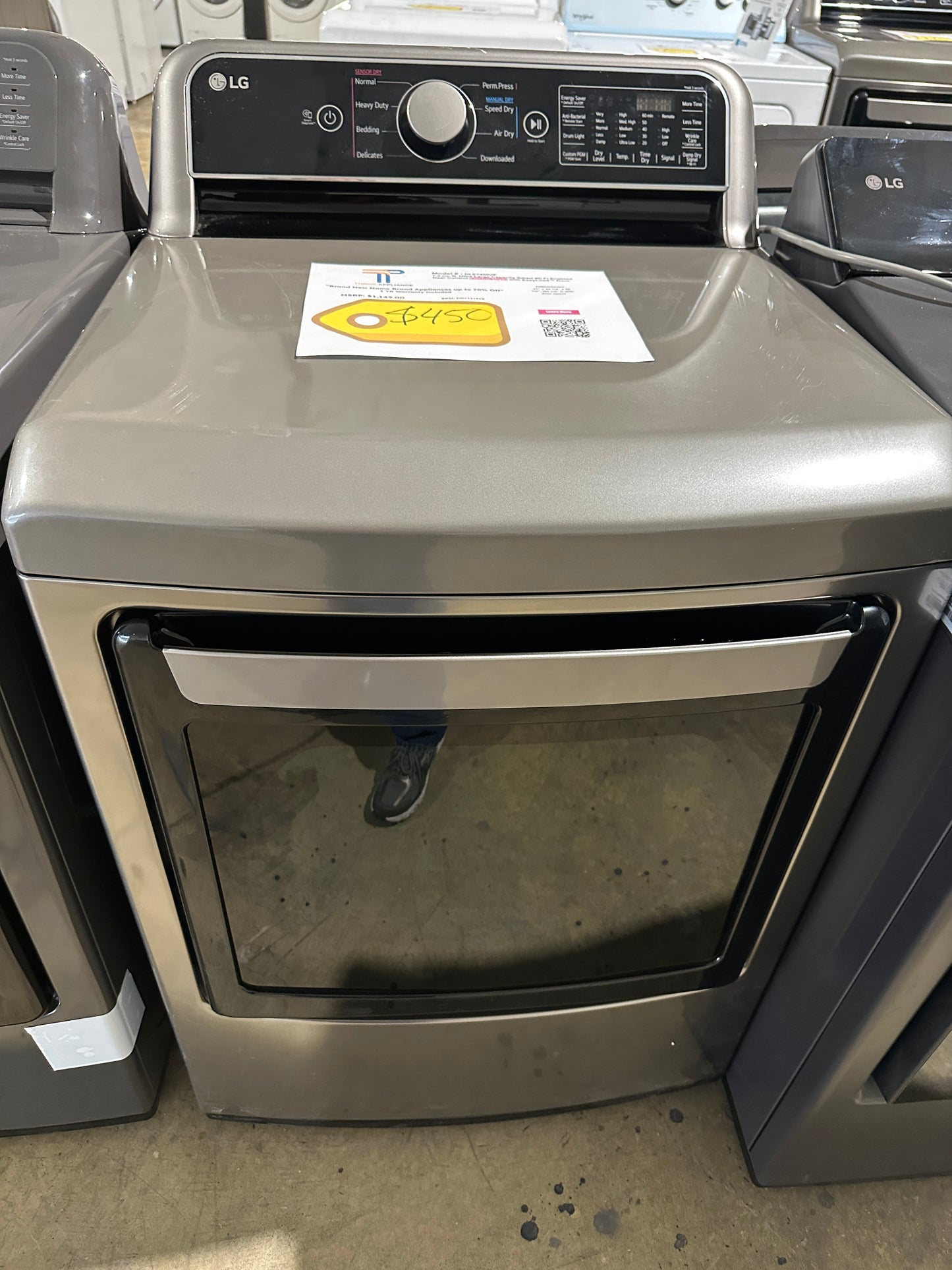 GRAPHITE STEEP LG ELECTRIC DRYER with EASYLOAD DOOR MODEL: DLE7400VE DRY12192S