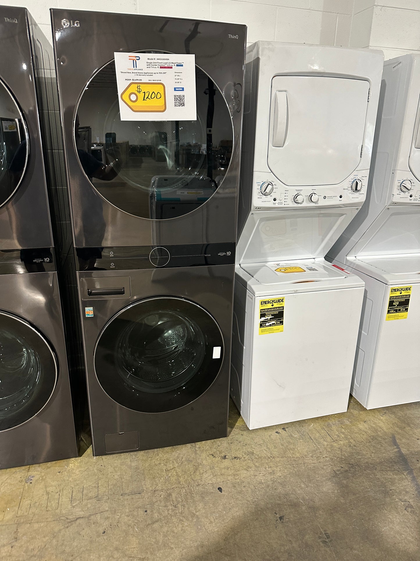 GREAT NEW LG SMART WASHTOWER with ELECTRIC DRYER MODEL: WKEX200HBA WAS12210S