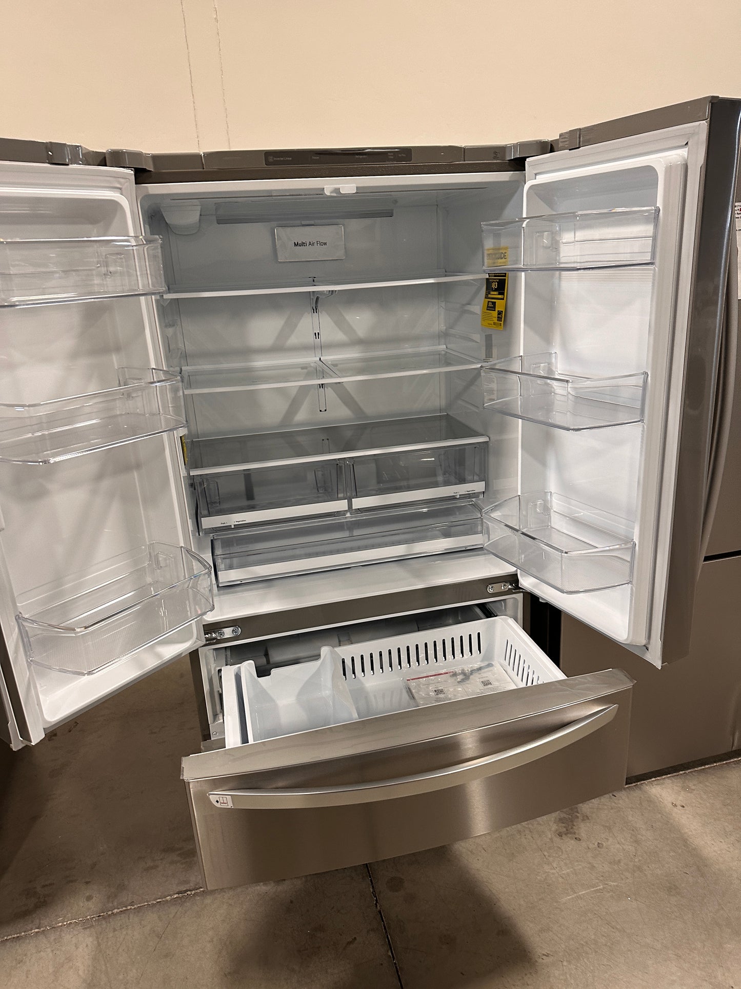 NEW LG COUNTER DEPTH REFRIGERATOR WITH DOUBLE FREEZER MODEL: LMWC23626S REF13226